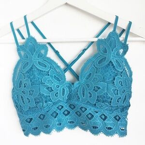 Crochet Lace Scalloped Bralette in Aqua